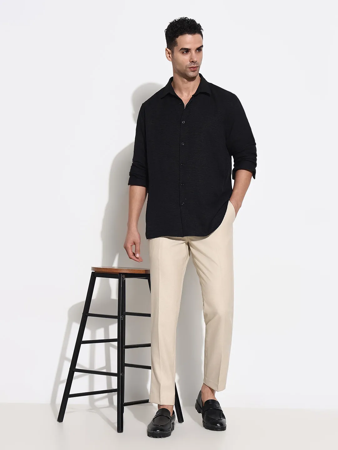 Men Cream Solid Low-Rise Formal Trousers