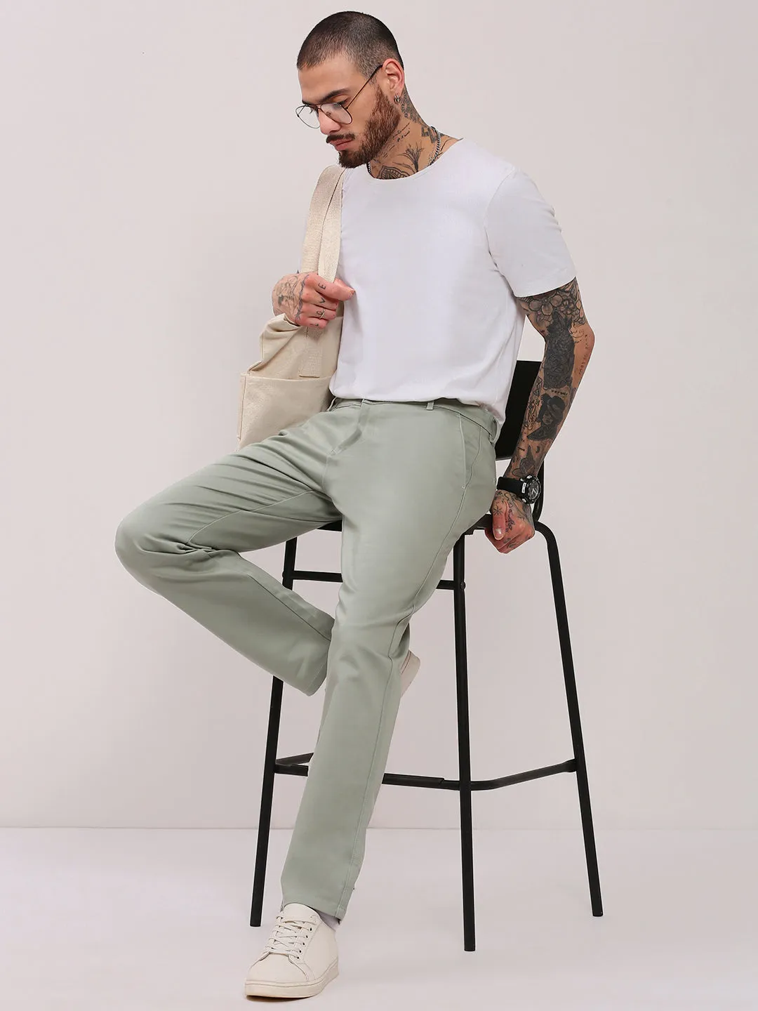 Men Green Solid Flat-Front Slim-Fit Trousers