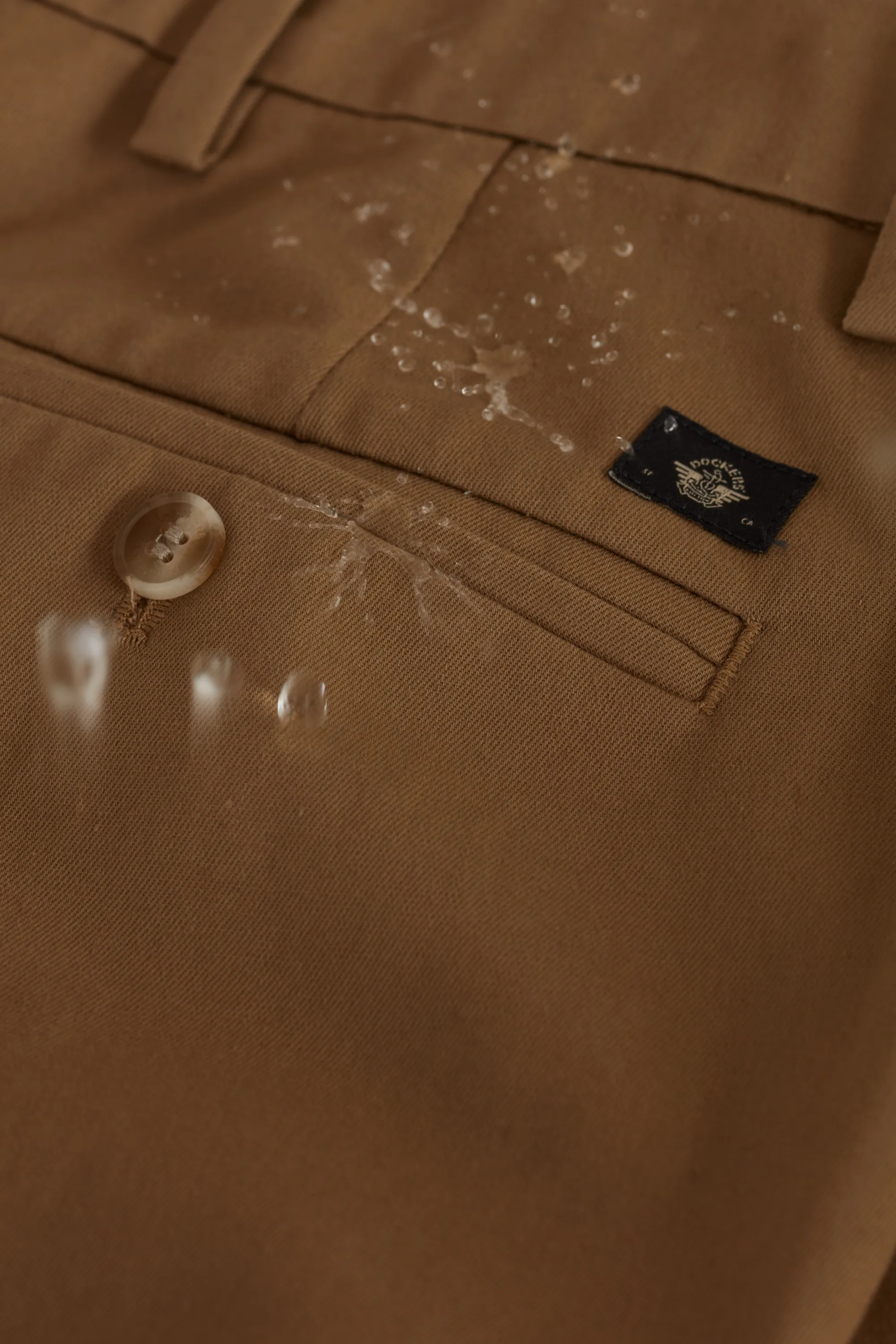 Signature Iron Free Khakis, Straight Fit with Stain Defender