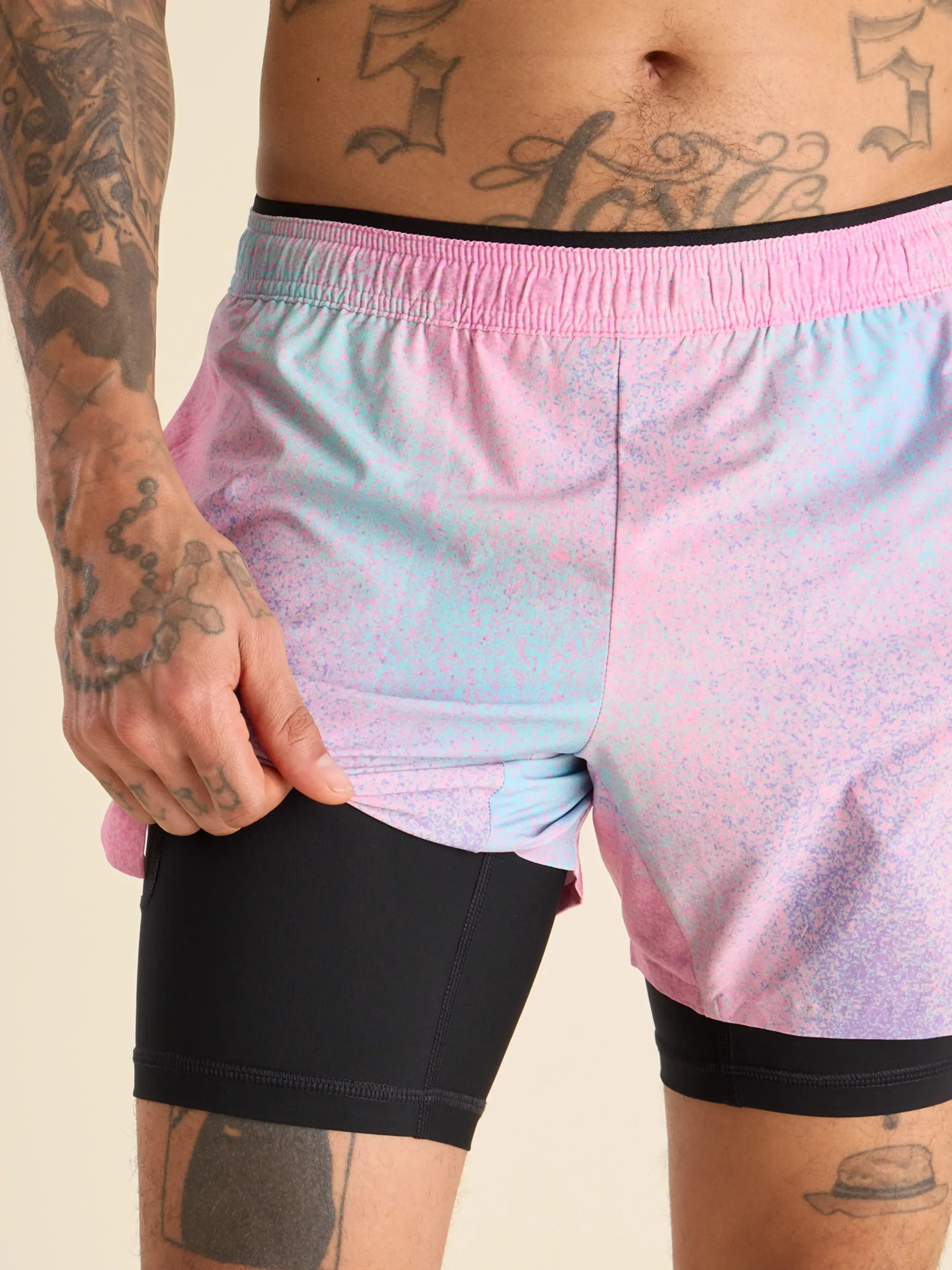 The Vaporwaves  5.5" (Ultimate Training Short)