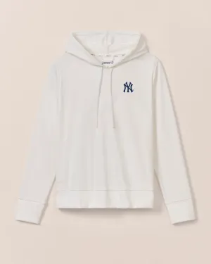 Women's New York Yankees Nalla Performance Hoodie